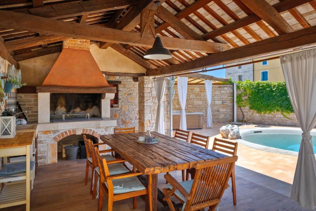 Family Villa Elizabeta With Pool In Umag Cepljani 외부 사진