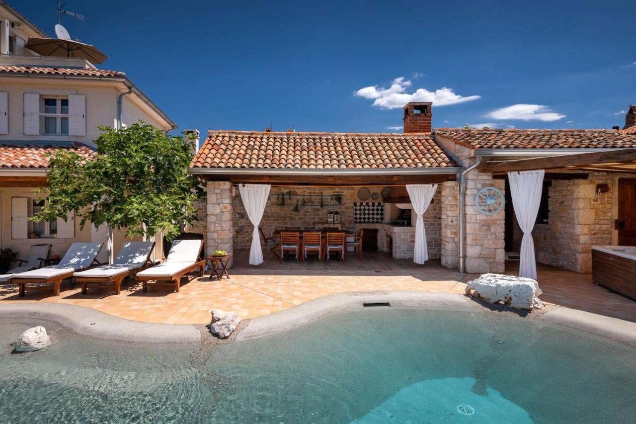 Family Villa Elizabeta With Pool In Umag Cepljani 외부 사진